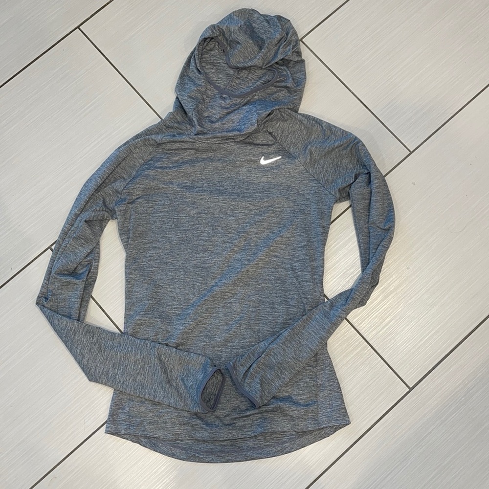 NIKE Workout Top